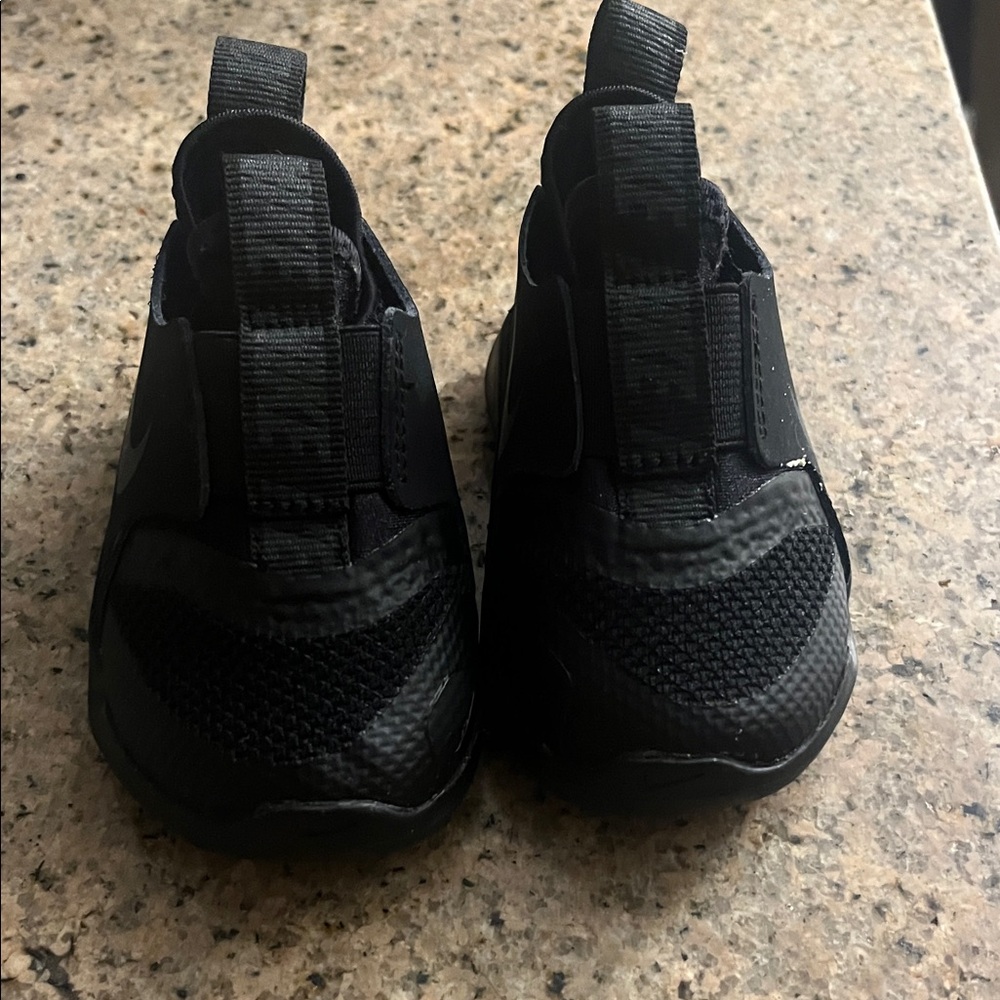 Nike Black Kids Sneakers